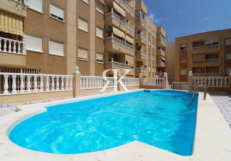 Herverkoop - Appartement - Torrevieja - Playa del Cura