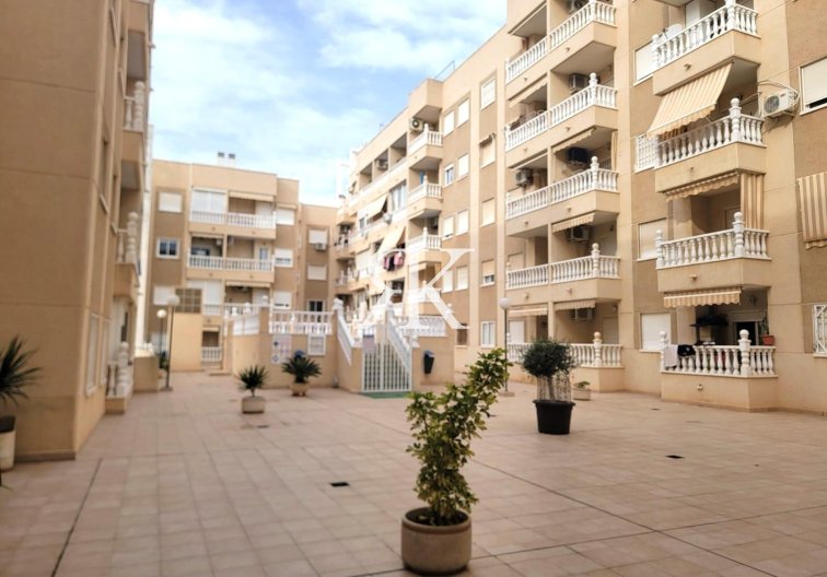 Herverkoop - Appartement - Torrevieja - Playa del Cura
