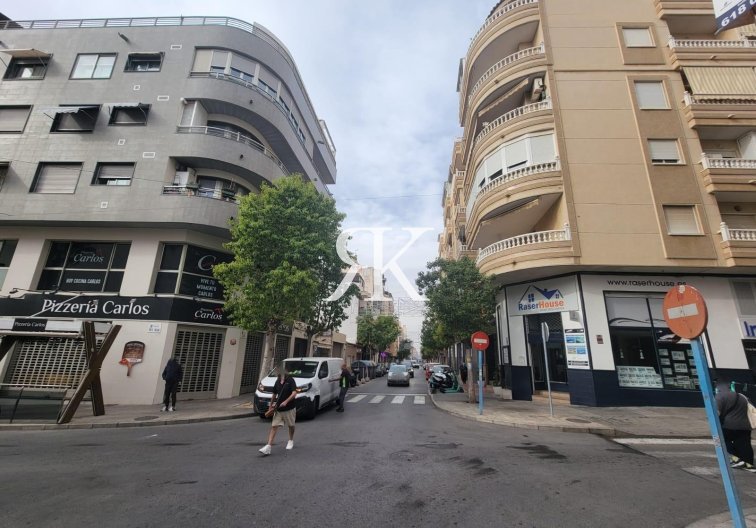 Herverkoop - Appartement - Torrevieja - Playa del Cura