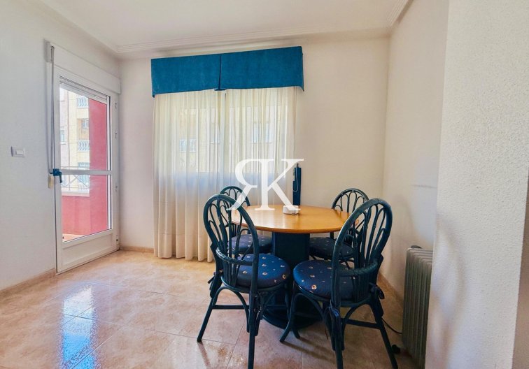 Revente - Appartement - Torrevieja - Centro