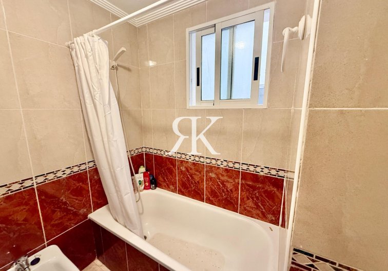 Revente - Appartement - Torrevieja - Centro