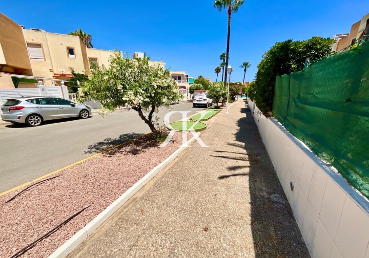 Revente - Bungalow - Torrevieja - Torreblanca