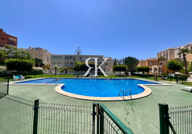 Revente - Bungalow - Torrevieja - Torreblanca