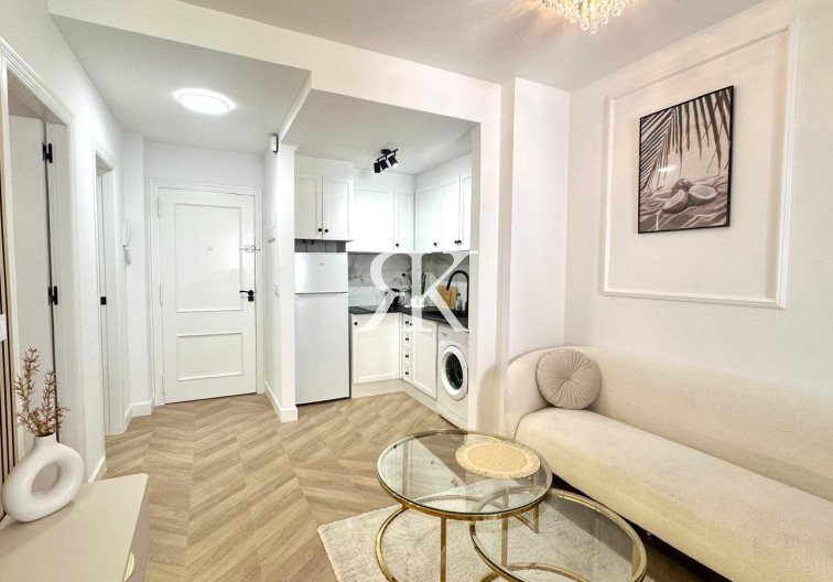 Herverkoop - Appartement - Torrevieja - Centro