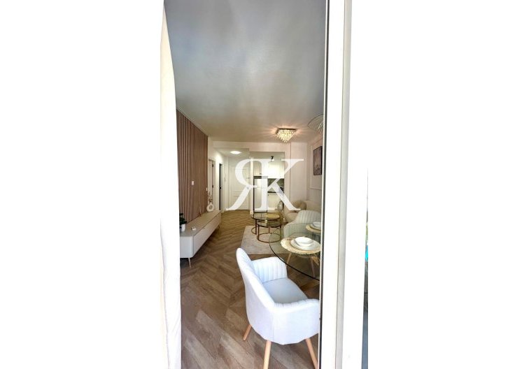 Herverkoop - Appartement - Torrevieja - Centro