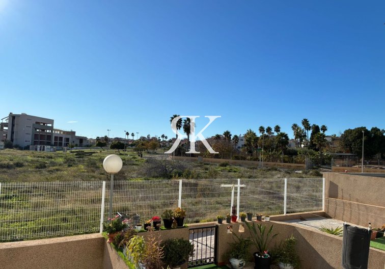 Revente - Appartement - Punta Prima - Costa Blanca