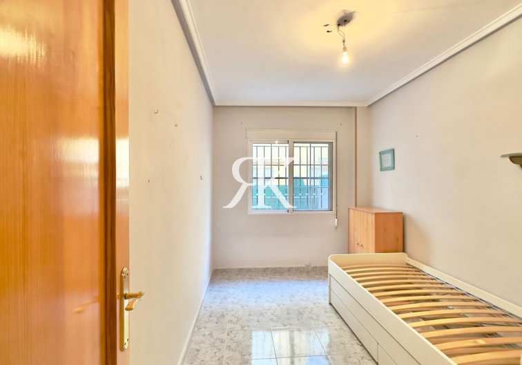 Herverkoop - Appartement - Torrevieja - La Mata Pueblo