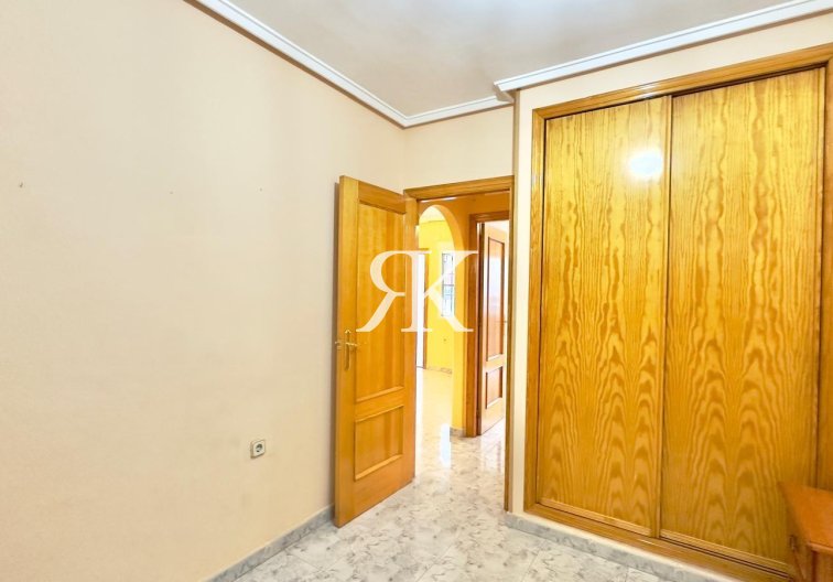 Herverkoop - Appartement - Torrevieja - La Mata Pueblo