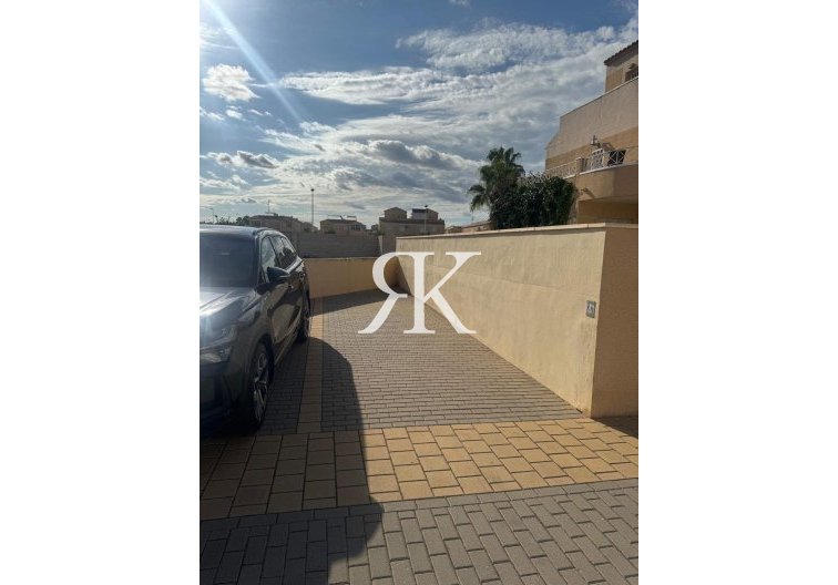 Herverkoop - Duplex - Torrevieja - Torretas