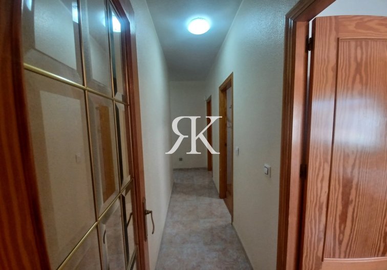 Revente - town house - Roldan - Inland