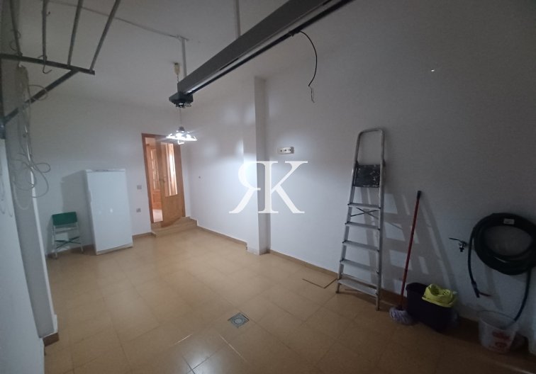 Revente - town house - Roldan - Inland