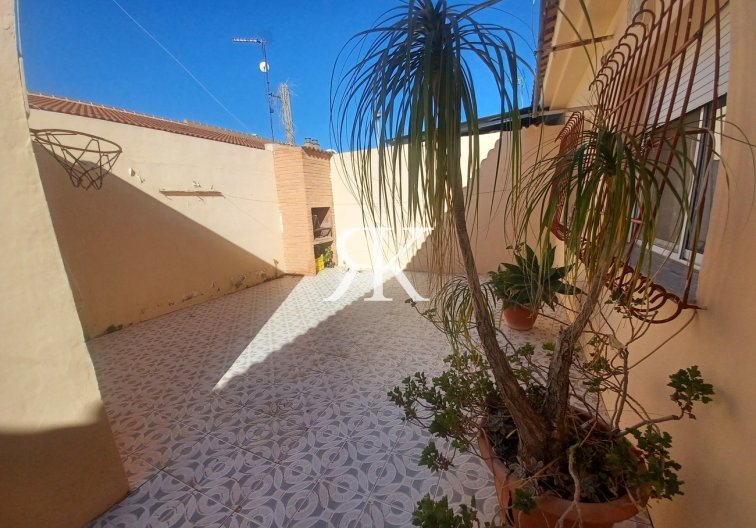 Revente - town house - Roldan - Inland