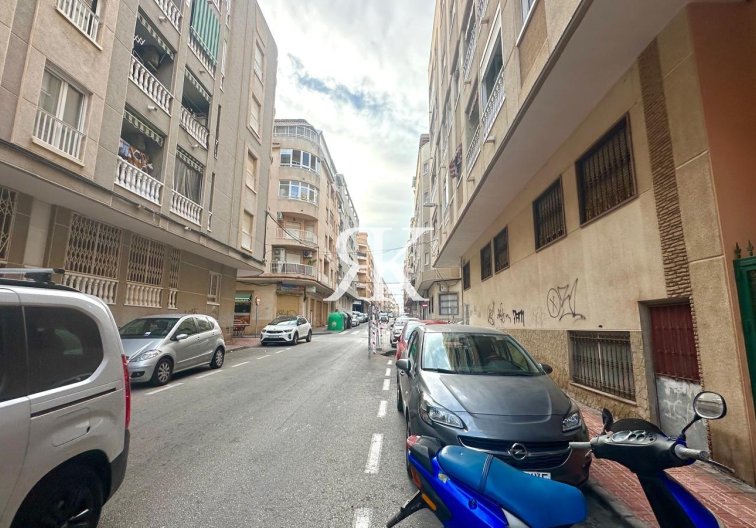 Revente - Appartement - Torrevieja - Centro
