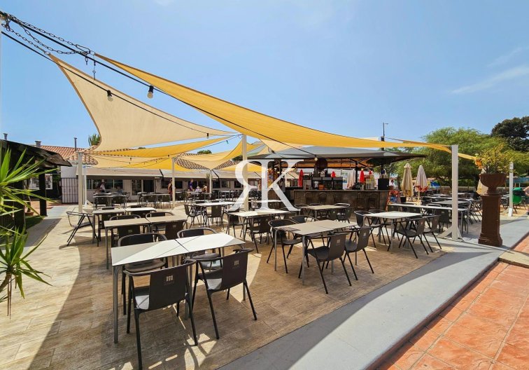 Revente - villa - Torrevieja - Calas Blanca