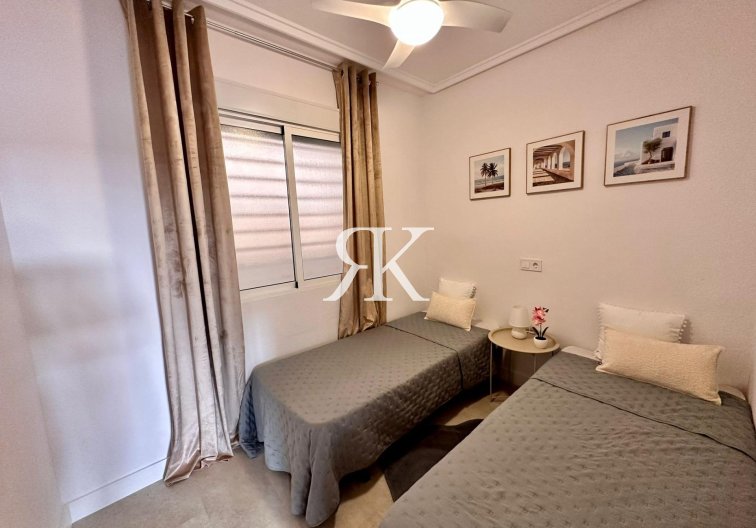 Herverkoop - Appartement - Torrevieja - Centro