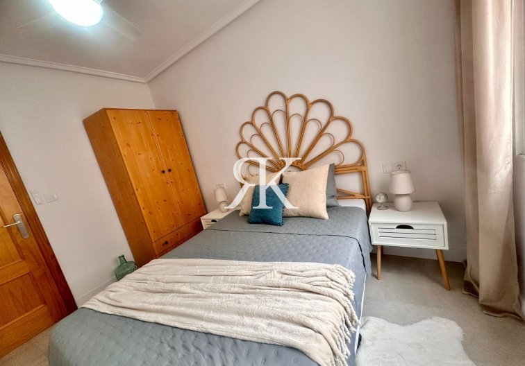 Herverkoop - Appartement - Torrevieja - Centro