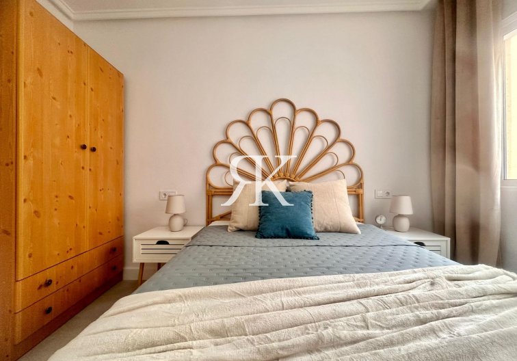 Herverkoop - Appartement - Torrevieja - Centro