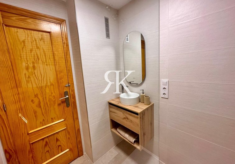 Herverkoop - Appartement - Torrevieja - Centro