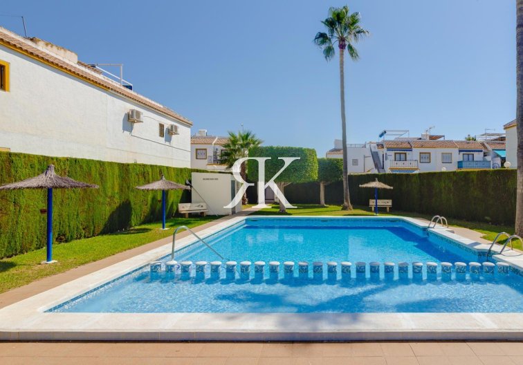 Revente - Bungalow - Torrevieja - La Siesta - El Salado - Torreta