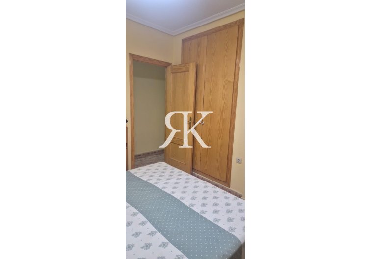 Segunda mano - Apartamento  - Torrevieja - La Mata Pueblo