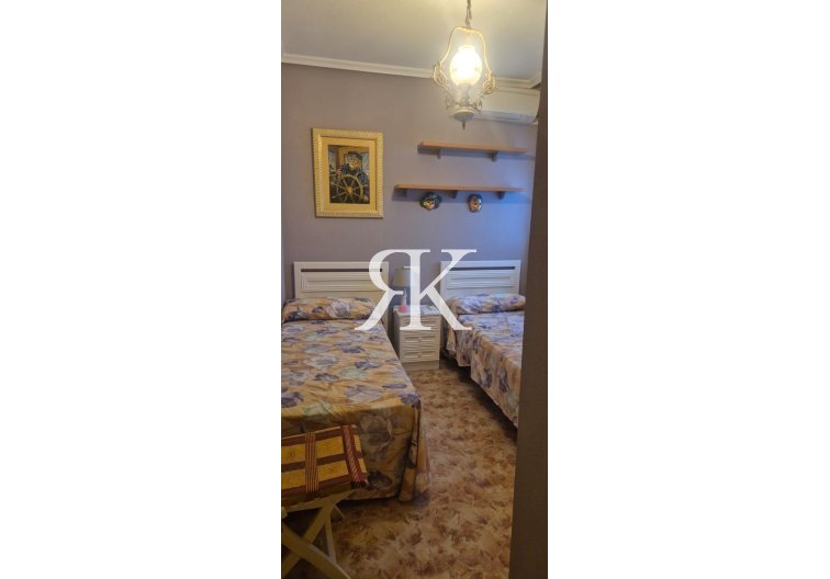 Segunda mano - Apartamento  - Torrevieja - La Mata Pueblo