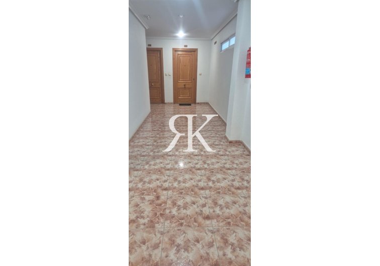 Segunda mano - Apartamento  - Torrevieja - La Mata Pueblo