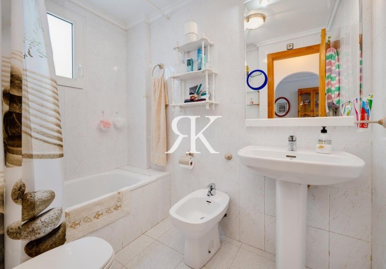 Revente - Appartement - Torrevieja - Acequion