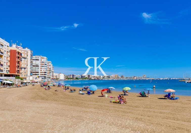 Revente - Appartement - Torrevieja - Acequion