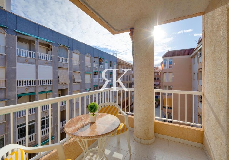 Revente - Appartement - Torrevieja - Acequion