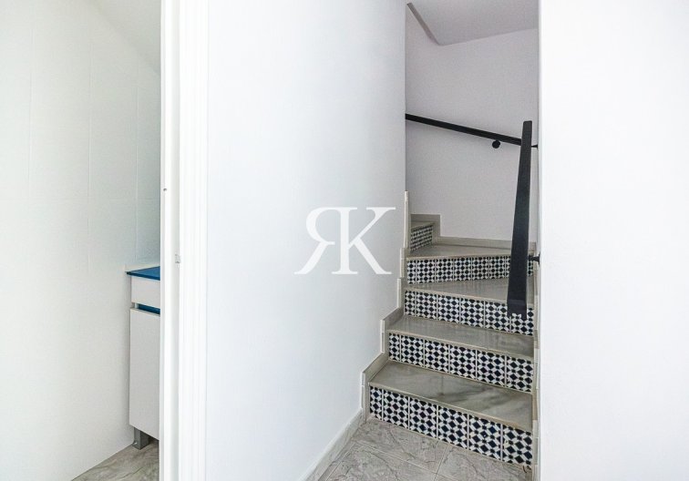 Herverkoop - villa - San Miguel de Salinas - Inland