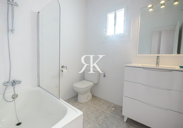 Herverkoop - villa - San Miguel de Salinas - Inland