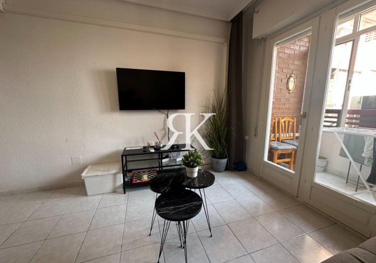 Revente - Appartement - Torrevieja - Centro