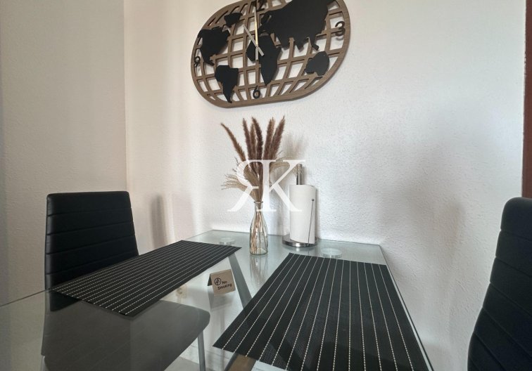 Revente - Appartement - Torrevieja - Centro