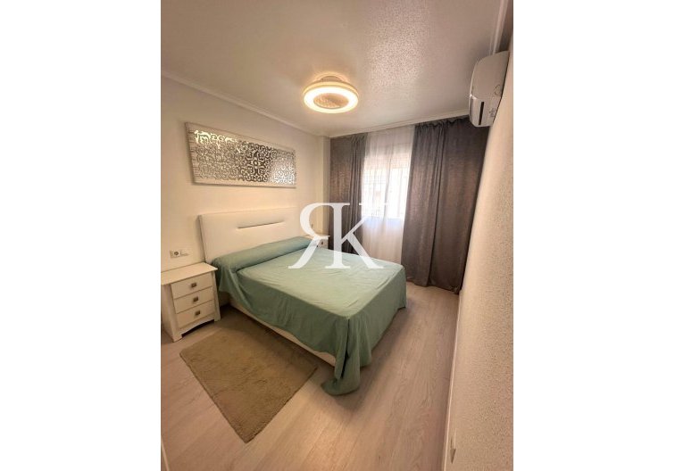 Revente - Appartement - Torrevieja - Centro