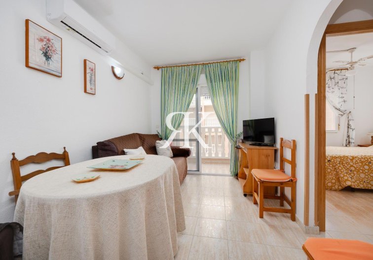 Herverkoop - Appartement - Torrevieja - Centro