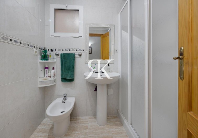 Herverkoop - Appartement - Torrevieja - Centro