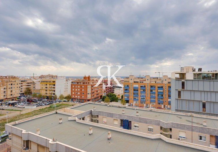 Herverkoop - Appartement - Torrevieja - Centro