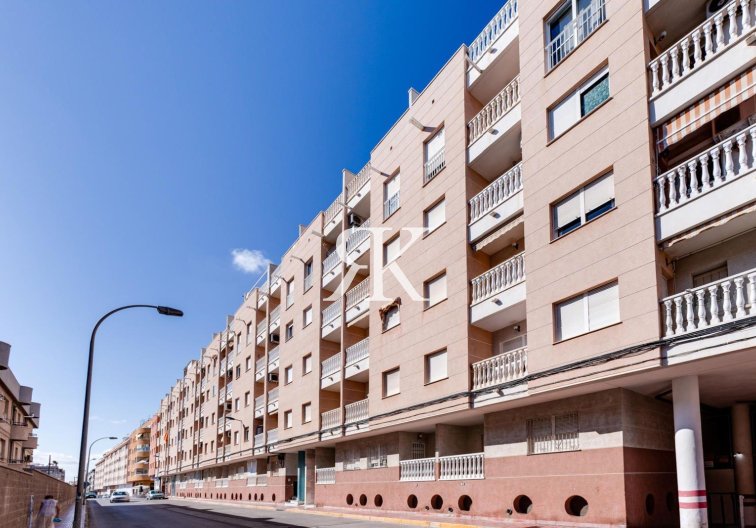 Herverkoop - Appartement - Torrevieja - Centro