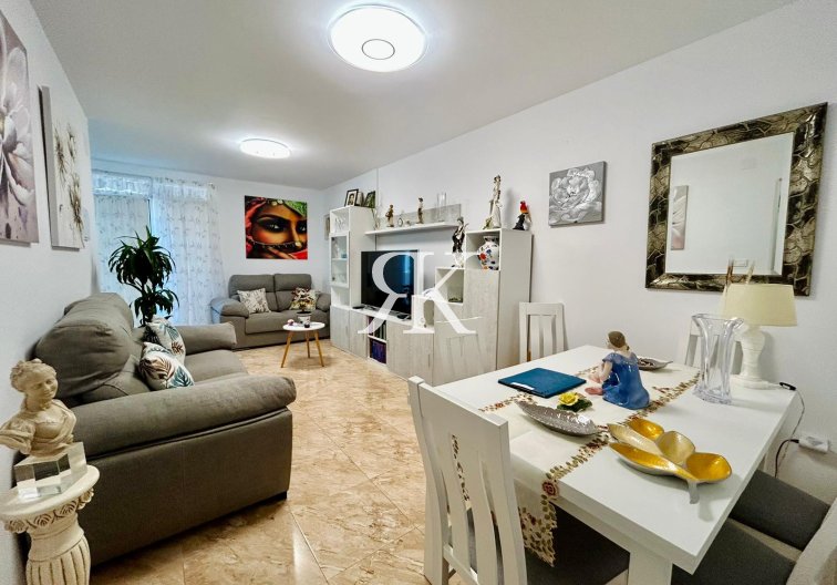 Wiederverkauf - town house - Torrevieja - Costa Blanca