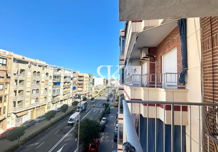 Revente - Appartement - Torrevieja - Acequion