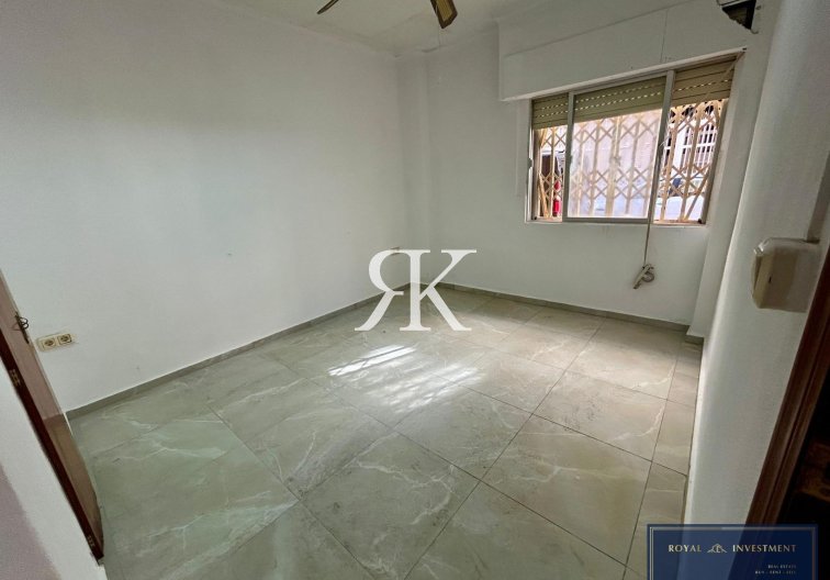 Herverkoop - Appartement - Torrevieja - Centro