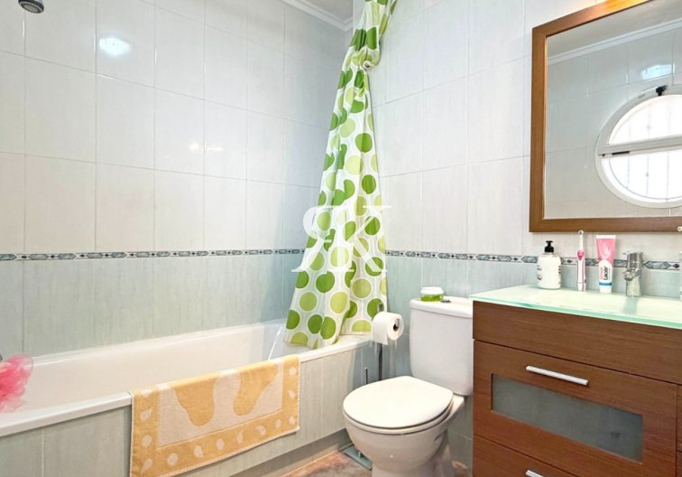 Wiederverkauf - town house - Orihuela Costa - Costa Blanca