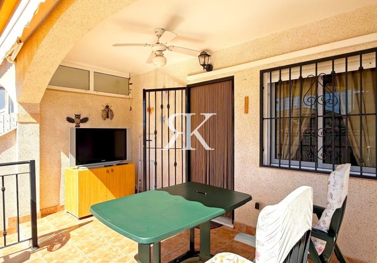 Wiederverkauf - town house - Orihuela Costa - Costa Blanca