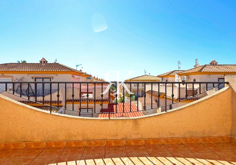 Wiederverkauf - town house - Orihuela Costa - Costa Blanca