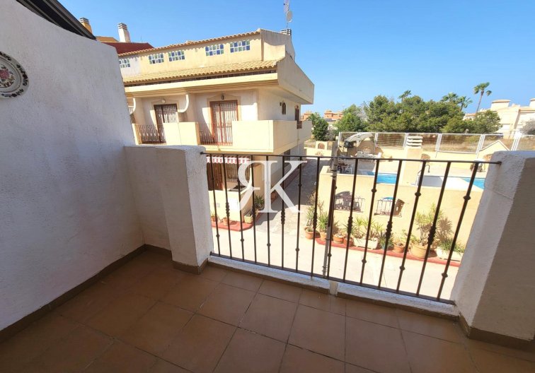 Wiederverkauf - town house - Orihuela Costa - Playa Flamenca