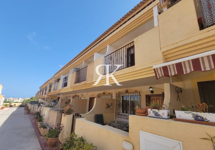 Wiederverkauf - town house - Orihuela Costa - Playa Flamenca