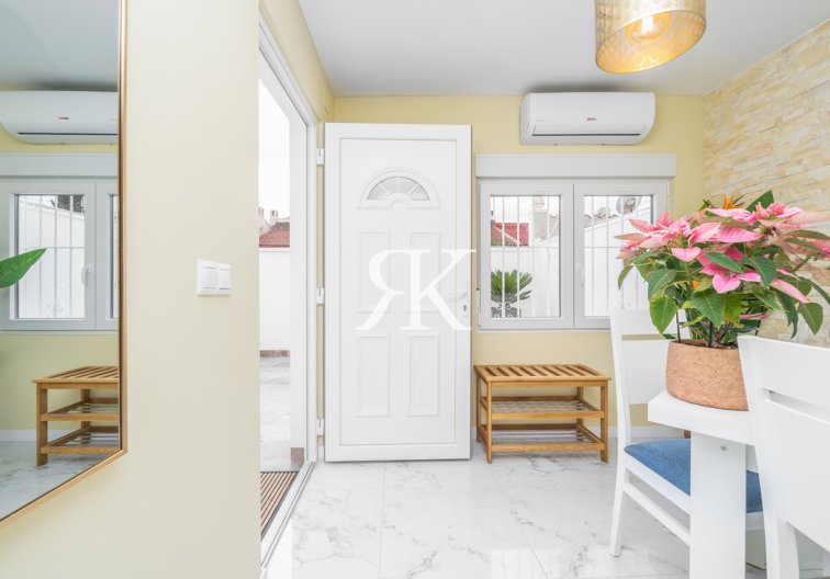 Herverkoop - Bungalow - Torrevieja - Torretas