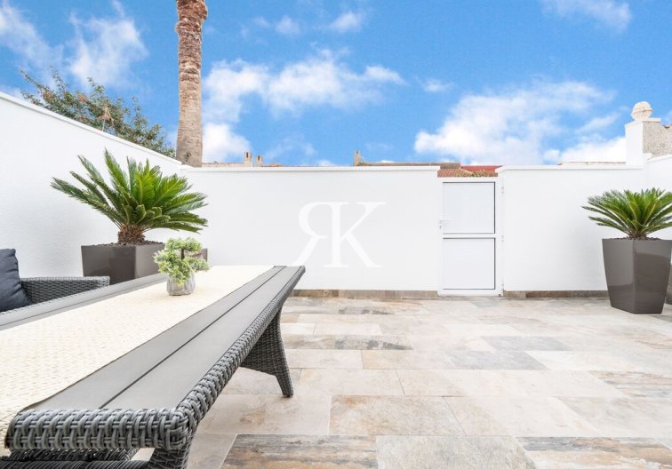 Herverkoop - Bungalow - Torrevieja - Torretas