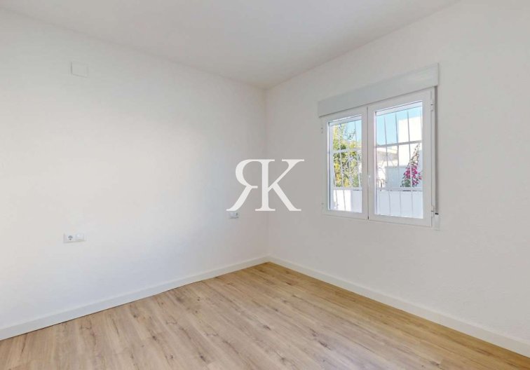 Herverkoop - Bungalow - Orihuela - Inland