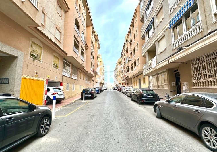 Herverkoop - Appartement - Torrevieja - Centro